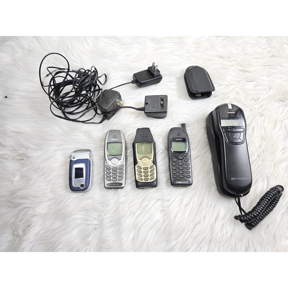 Huge Phone Bundle - Nokia - Untested Sold As Is - Everything In Picture